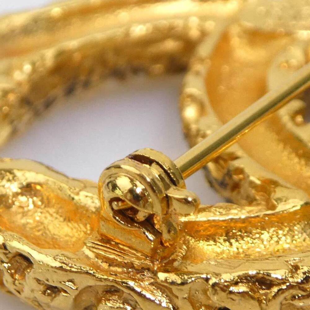 CHANEL Gold Logo Brooch - Picture 8 of 10